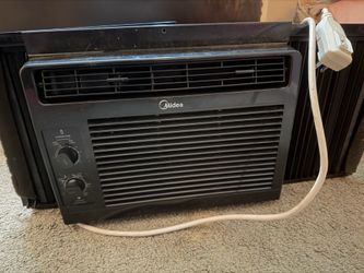 Midea air conditioner