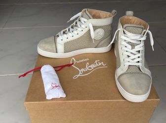 Christian Louboutin shoes men with its original box 100%