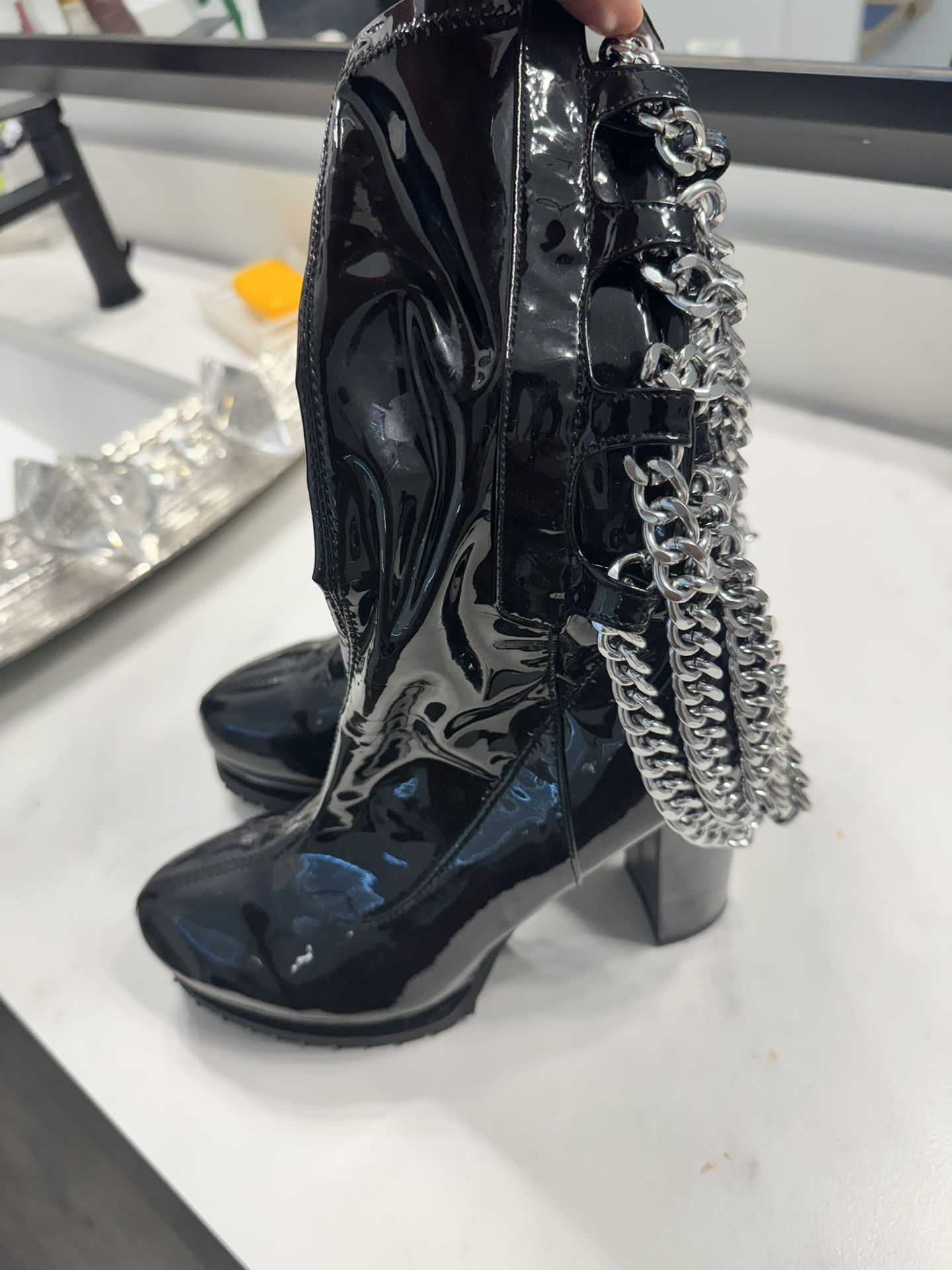 Boots 
