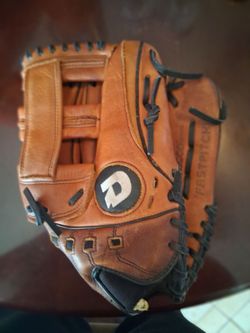 Demarini fast pitch glove 12"