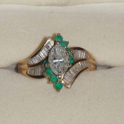 1.02kt Marquis Diamond Ring 