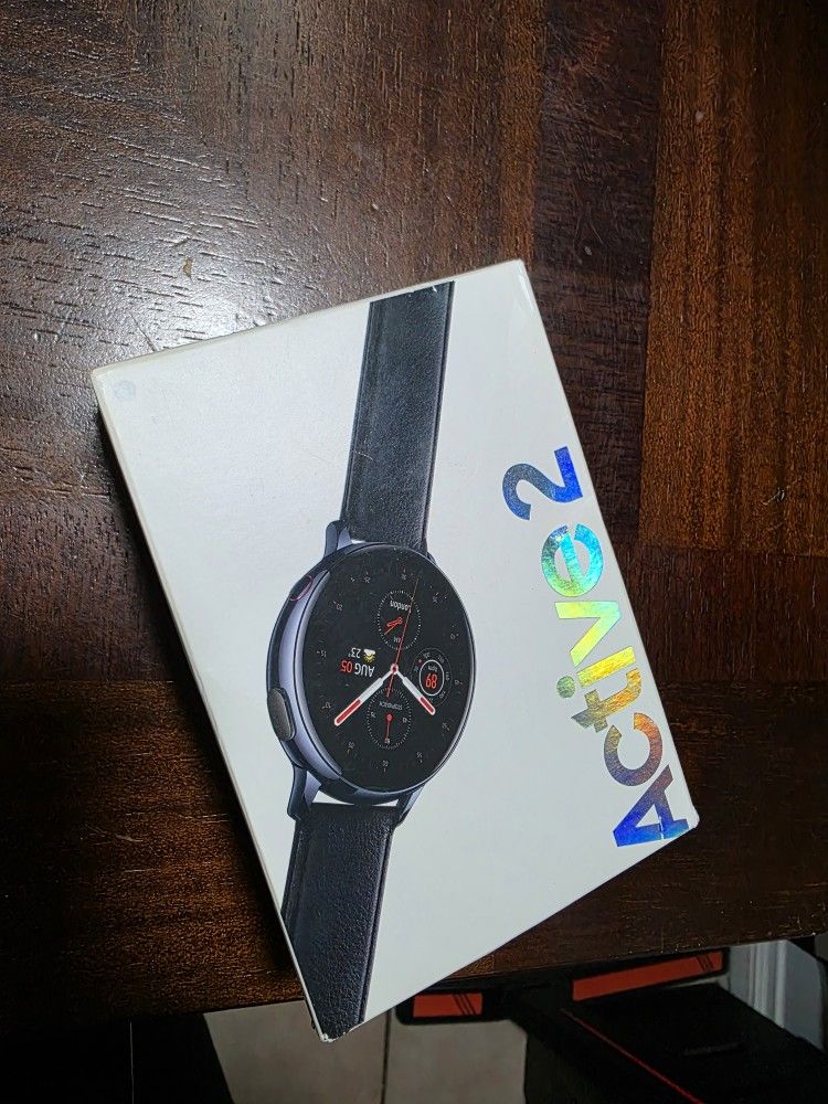 **SAMSUNG SMART WATCH ACTIVE 2**