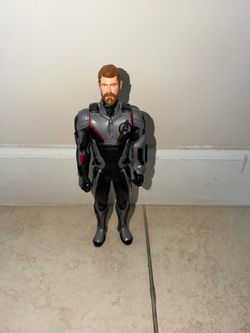 Marvel Avengers Thor 12" Action Figure ~ Titan Hero Series (2018)