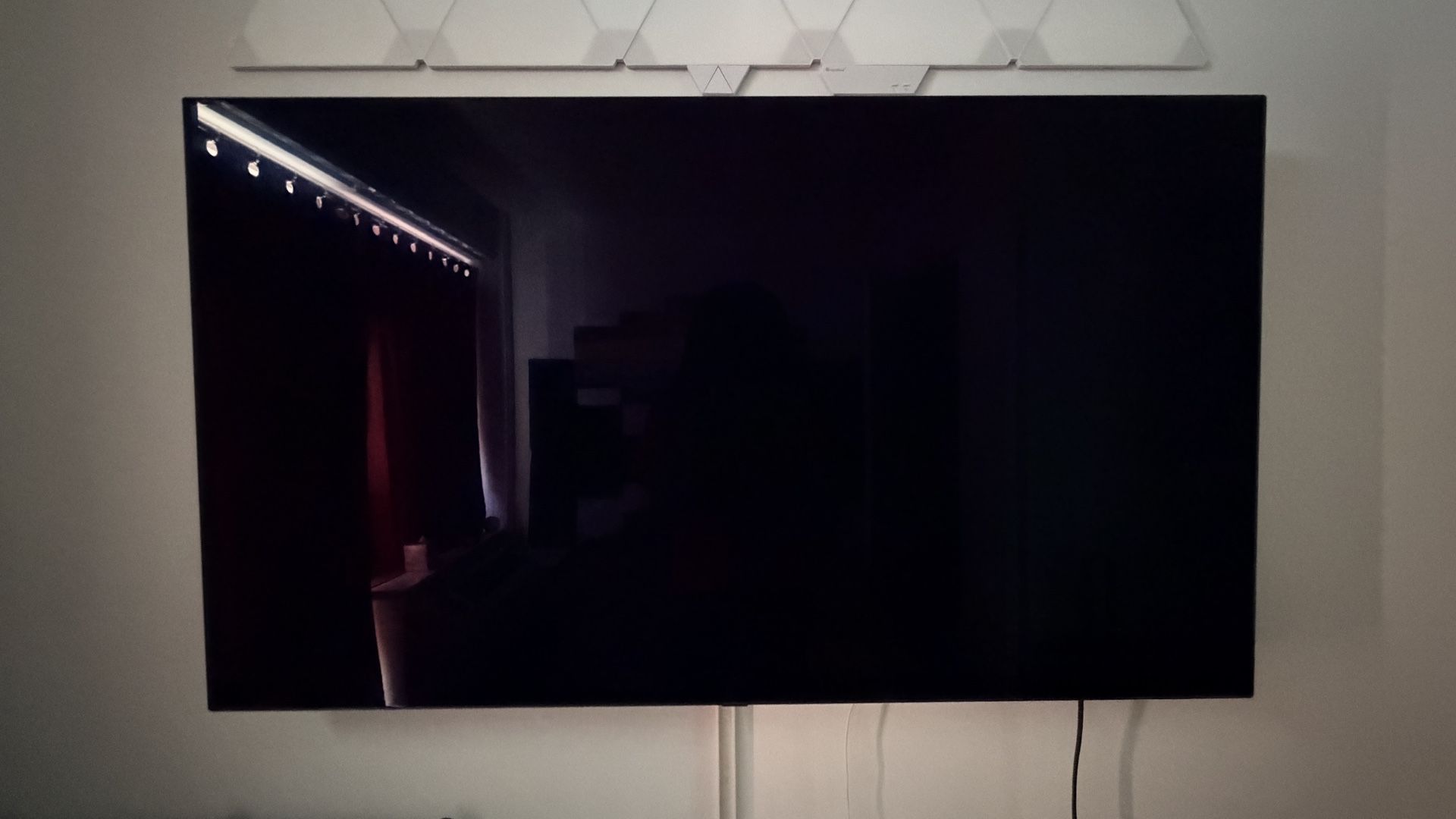 LG OLED C1 Series 55” 4K (3840 x 2160), 120Hz Refresh Rate (2021)