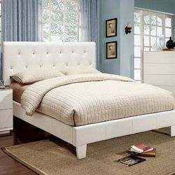 Free Local Shipping - Queen Frame With Crystals & Plush Mattress