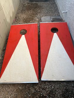 Corn hole game