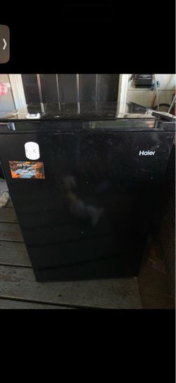 Mini fridge