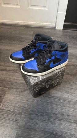 Jordan 1 mid