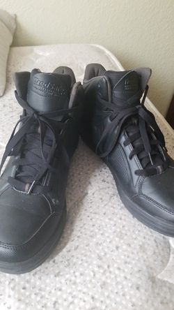 Slip resistance shoe high tops