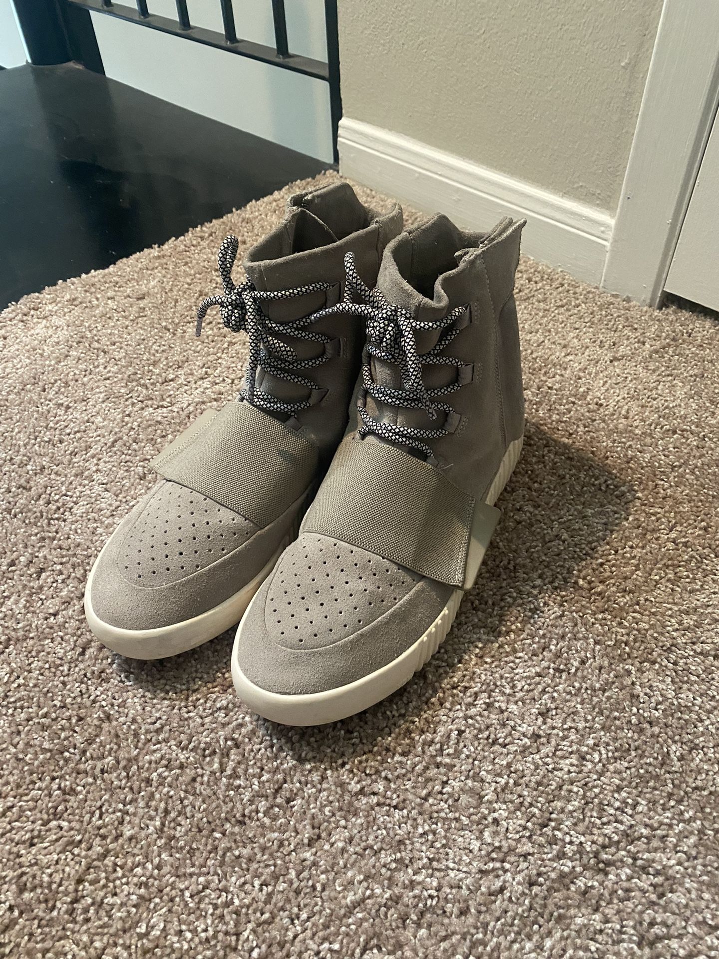 Yeezy 750 ‘OG’
