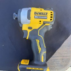 DeWALT 20v Brushless 1/4  Impact 