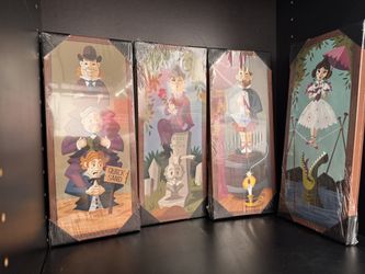 Haunted mansion portraits