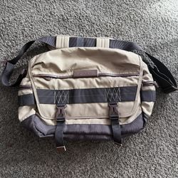 Vanguard Havana 38 Messenger Bag 