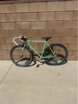 SKID Fixed Gear / Single Speed Road Bike – Deep Dish Wheels
