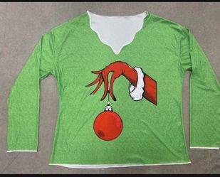 THE GRINCH CHRISTMAS LONG SLEEVE SIZE LARGE $20