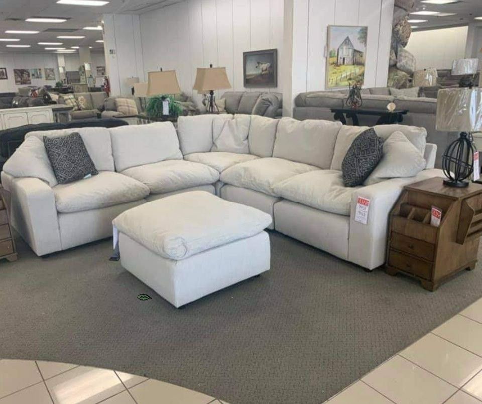 Best Deal - $39 Down👍Savesto Ivory Modular Sectional