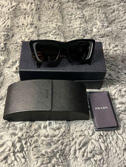 Prada PR 08YS