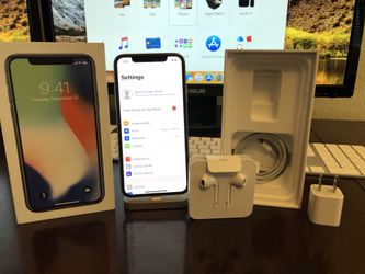 Like new Apple iPhone X 64GB Factory unlocked for ALL carriers!
