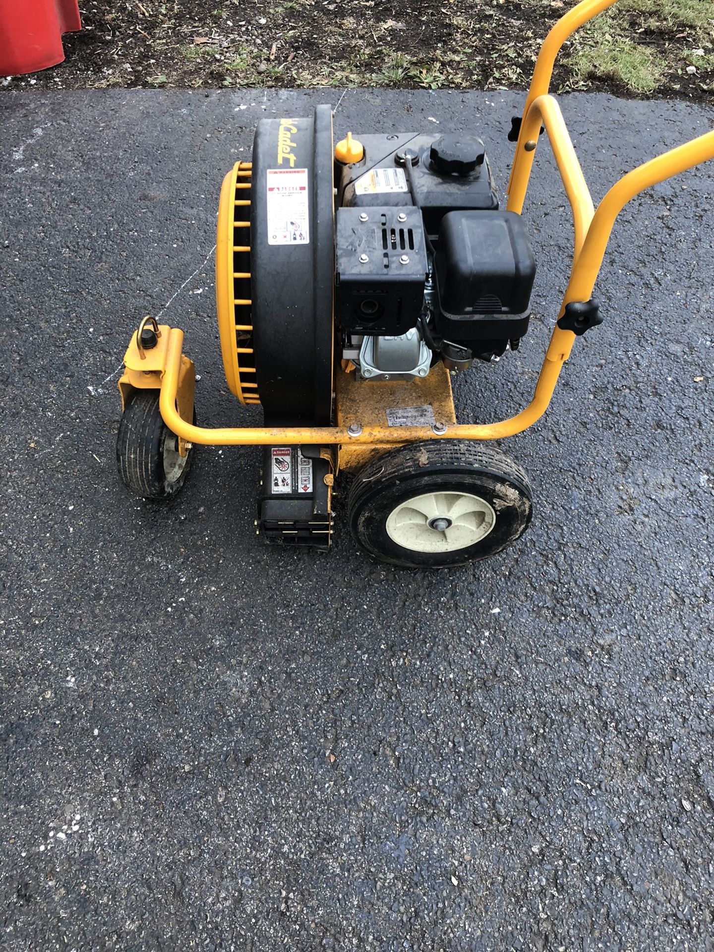 Cub Cadet JS 1150 Leaf Blower for Sale in Granville, OH OfferUp