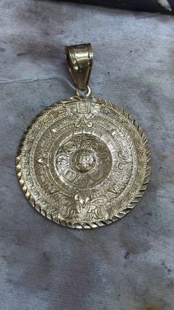 Aztec calendar 14k 9gram