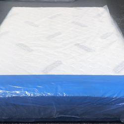 Queen Size mattress thick 12”brand new in plastic Box Spring include delivery available WE FINANCE 