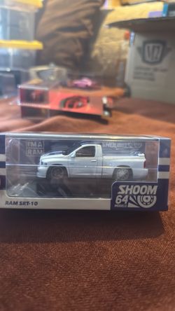 Collectible Ram srt-10 white with blue strips