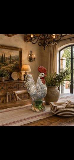 Perfect condition, beautiful ceramic rooster reduced to $80 Mesa Higley and US 60