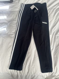 Women’s Adidas Cropped Capris  XS
