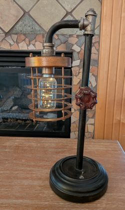 Industrial metal pipe table lamp