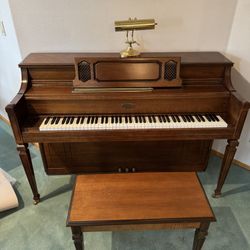 Lowery piano 