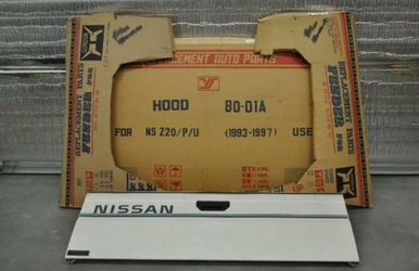 86-97 NISSAN Pickup Replacement Hood, Fenders and OEM Tailgate
