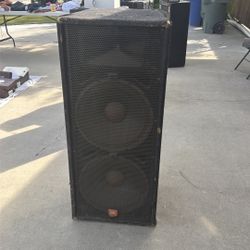 2 Speakers