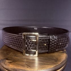 Bianchi 7960 Duty Belt Size 40"-42" w/Belt Keeper, AccuMold Elite Browne 2.25"