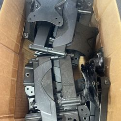 Monitor / TV Mounting Brackets 