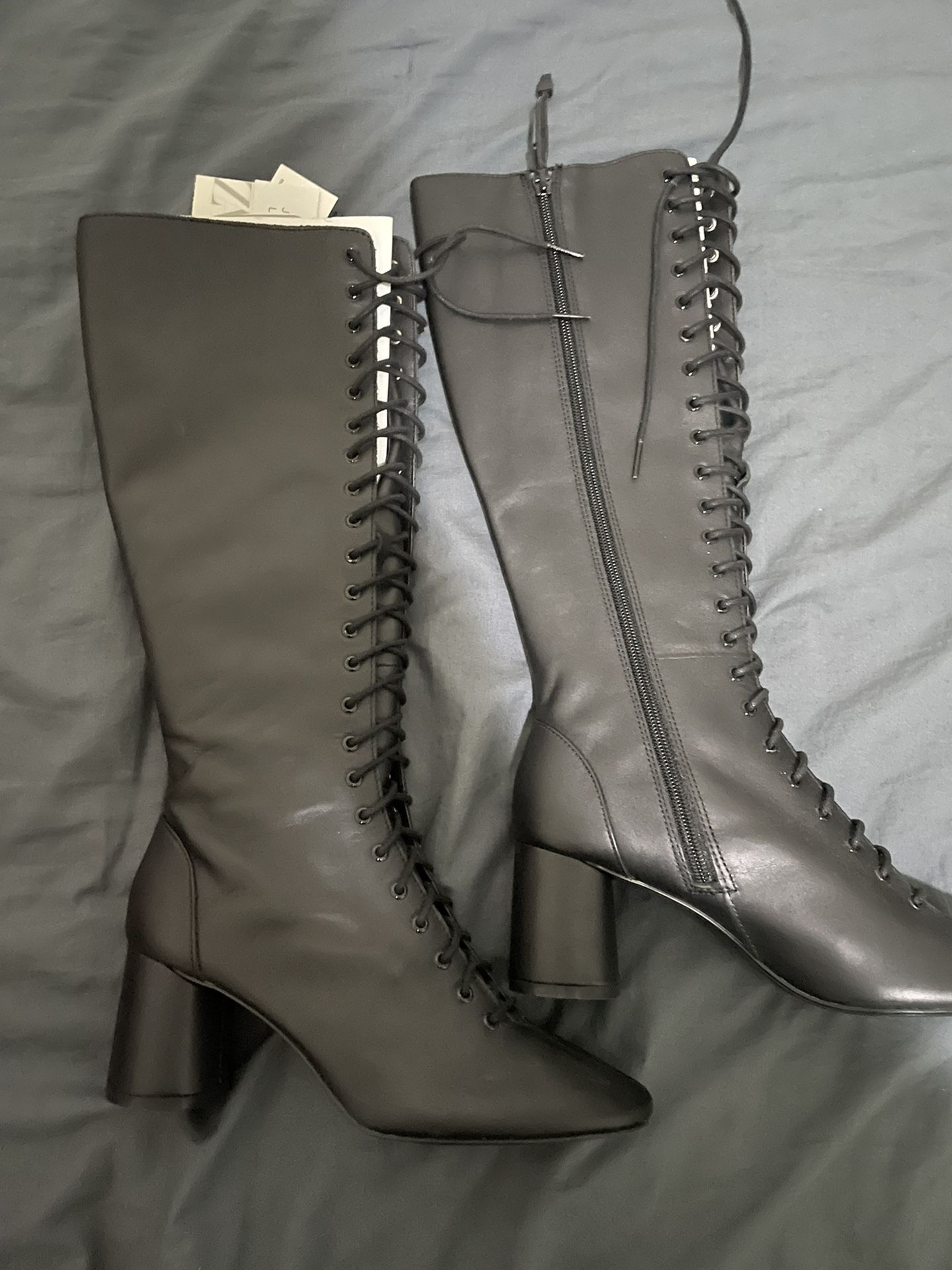 Zara Women Boot Size 7 1/2