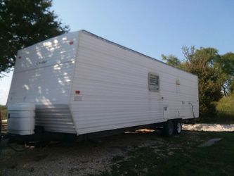 RV/Travel Trailer (2006)