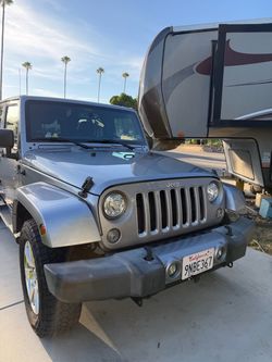 Jeep Wrangler Sahara Unlimited SUV Silver