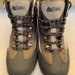 Denali Boots MENS Size 10