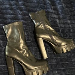 Black Platform heels