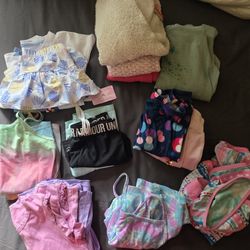 Girls Clothes 