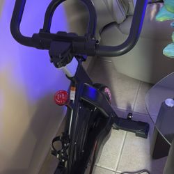 Bicicleta De Ejercicio  Negra Modelo Relife Sport