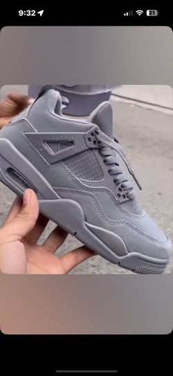 Air Jordan’s 4 Retro (smoke Grey)