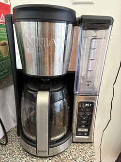 Ninja 12-Cup Programmable Coffee Maker –