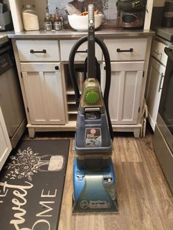 Hoover spinning brush carpet cleaner