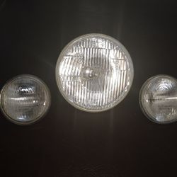 Harley Headlight And Passing Lights 