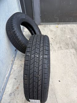 Set of 2 All-Season Tires