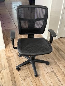 Lorell Mid-Back Mesh Swivel Office Chair