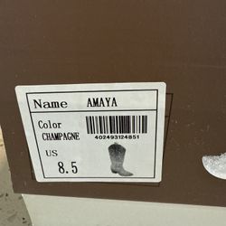 New Woman’s Cowboy Boots-Size 8.5