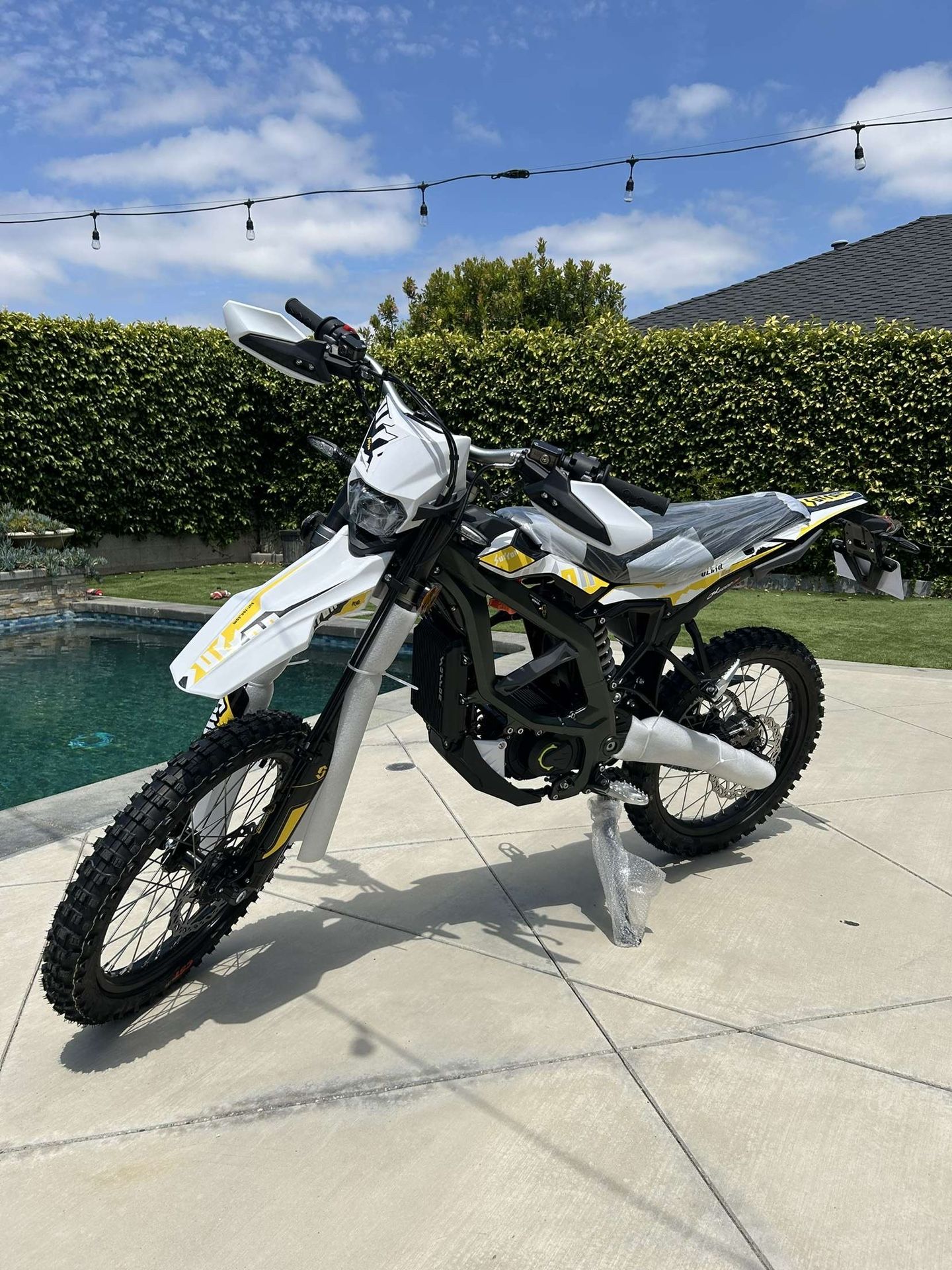 Surron Ultrabee 2024