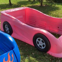 Twin Size Girl And Boy Car Beds